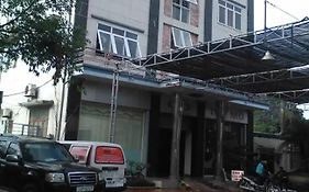 Ha Long Xanh Hotel